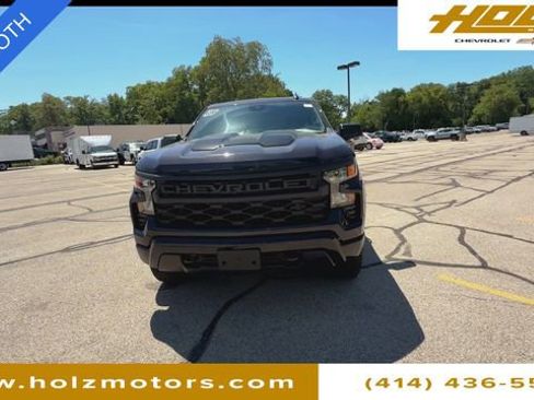 Certified 2024 Chevrolet Silverado 1500 Custom Trail Boss w/ Dark Appearance Package AWD/4WD image 3