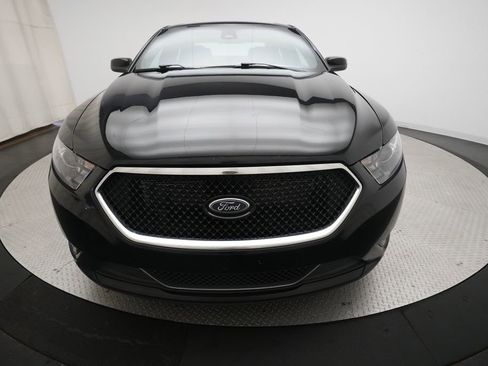 Used 2017 Ford Taurus SHO AWD/4WD image 11
