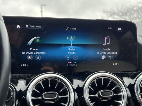 Used 2023 Mercedes-Benz GLA 250 4MATIC image 25