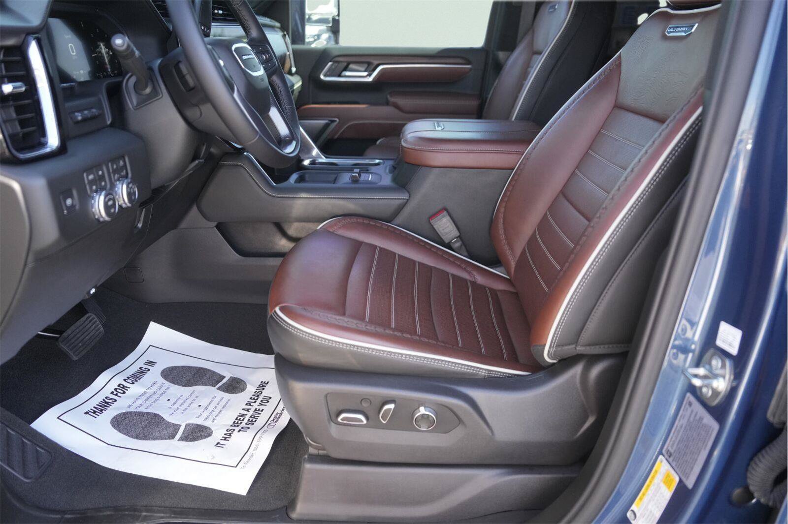 Used 2026 GMC Sierra 3500 Denali Ultimate AWD/4WD image 11