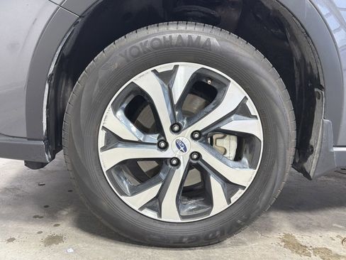 Certified 2022 Subaru Outback Touring image 9