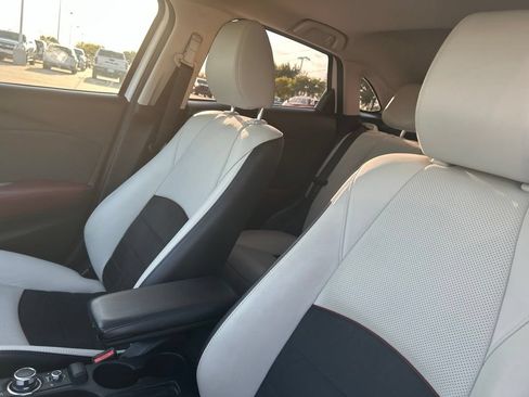 Used 2016 MAZDA CX-3 Grand Touring FWD image 10