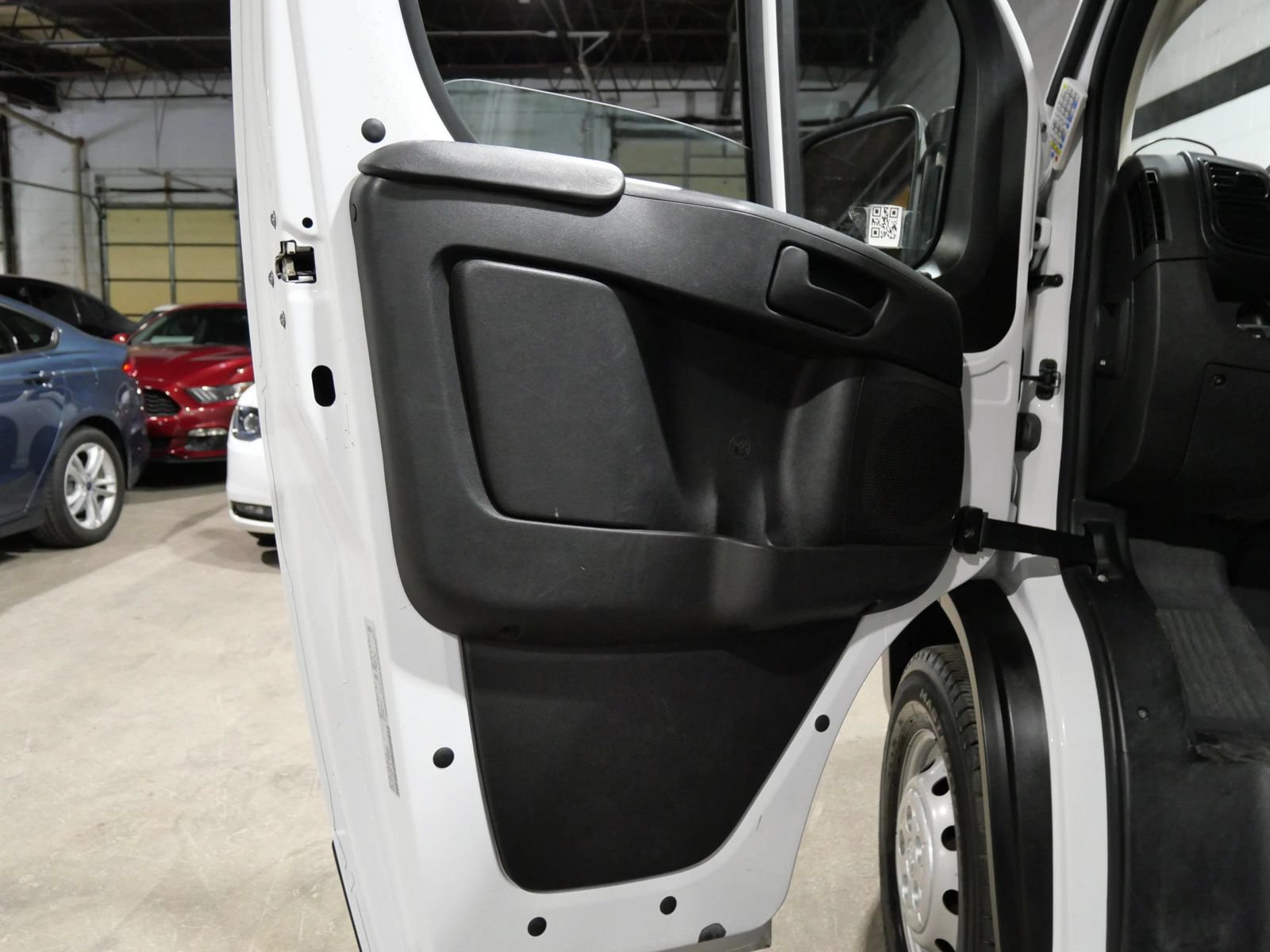 Used 2023 RAM ProMaster 2500 FWD image 21