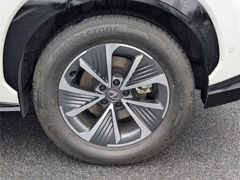 Certified 2023 Lexus RZ 450e Premium w/ Technology Package AWD/4WD image 10