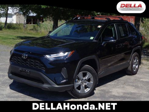 Used 2025 Toyota RAV4 XLE w/ Convenience Package AWD/4WD image 1