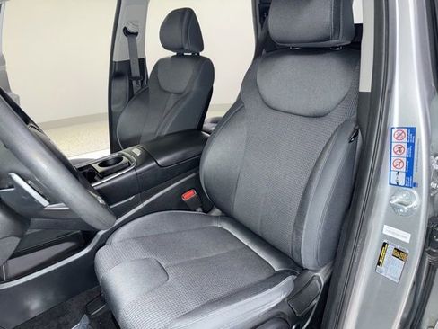 Used 2023 Hyundai Santa Fe SE AWD/4WD image 12