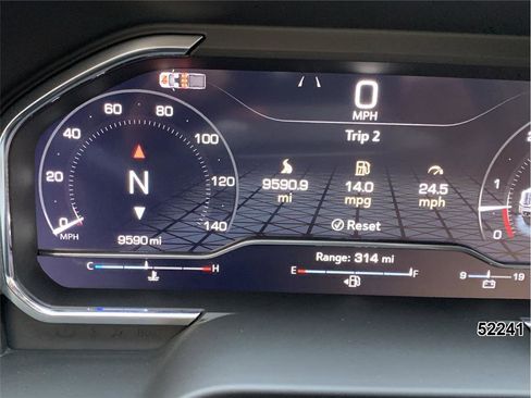 Used 2025 GMC Sierra 3500 Denali w/ Denali Reserve Package image 31