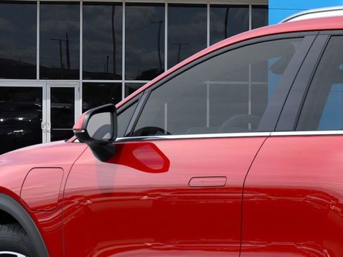 New 2026 Chevrolet Equinox EV LT image 12