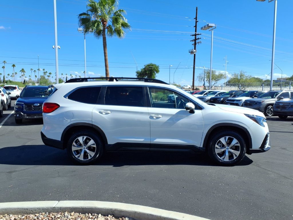 Certified 2023 Subaru Ascent Premium w/ Convenience Package AWD/4WD image 9