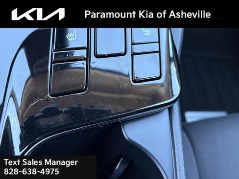 Used 2023 Kia Sportage LX image 13