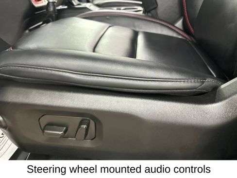 Used 2024 Jeep Wrangler Unlimited Rubicon AWD/4WD image 34