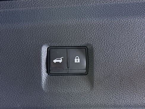 Used 2023 INFINITI QX60 Luxe w/ Cargo Package FWD image 31