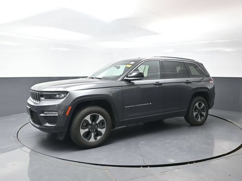 Used 2024 Jeep Grand Cherokee Limited 4xe AWD/4WD image 5