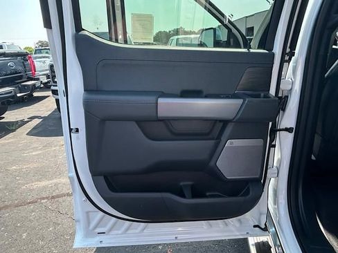 New 2025 Ford F150 Lariat w/ Equipment Group 501A Mid image 31