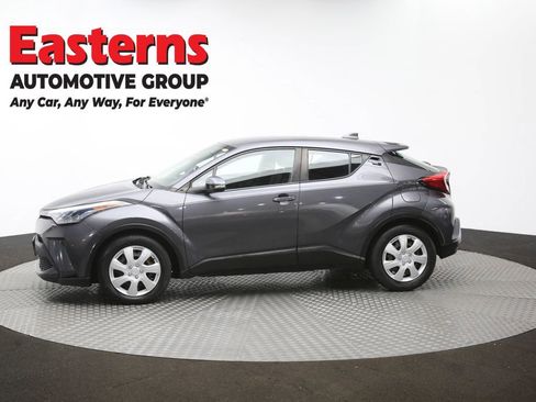 Used 2020 Toyota C-HR LE image 58