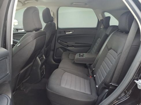Used 2023 Ford Edge SE AWD/4WD image 5