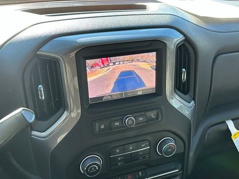 Used 2023 Chevrolet Silverado 1500 Custom image 28