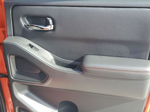 Used 2025 Nissan Frontier Pro-X w/ Pro Convenience Package image 43