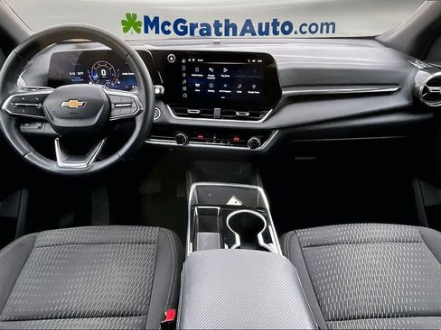 Certified 2025 Chevrolet Equinox LT image 8