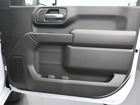 New 2026 GMC Sierra 2500 Pro w/ Convenience Package image 16