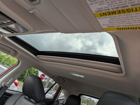 Used 2020 Subaru Crosstrek 2.0i Limited w/ Moonroof Package w/Navigation image 20