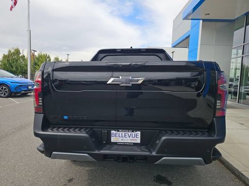 Used 2026 Chevrolet Silverado EV Trail Boss AWD/4WD image 6