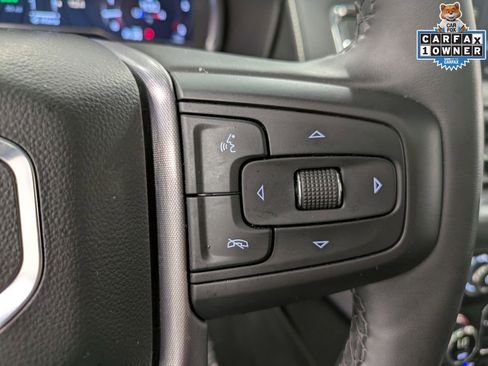 Used 2024 GMC Yukon SLT w/ SLT Premium Package AWD/4WD image 21