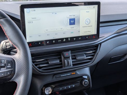 Used 2023 Ford Escape ST-Line Select w/ Tech Pack #2 image 16