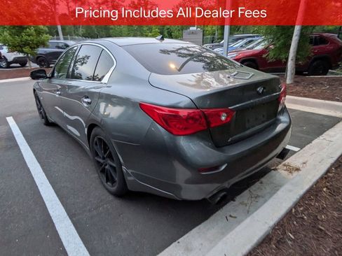 Used 2017 INFINITI Q50 3.0t Premium w/ Cargo Package (L95) RWD image 4