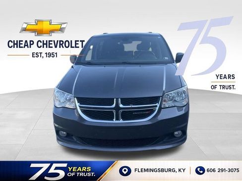Used 2020 Dodge Grand Caravan SXT FWD image 1
