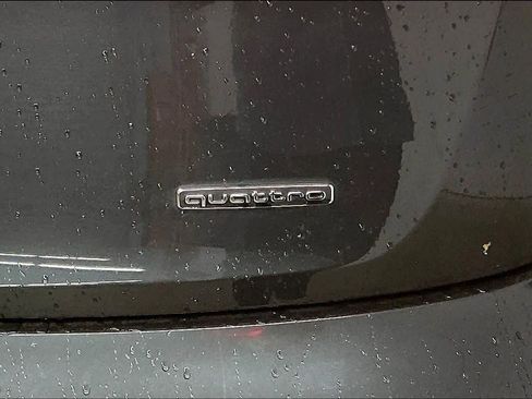 Used 2019 Audi Q5 2.0T Premium Plus w/ Premium Plus Package image 11