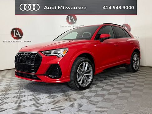 Used 2024 Audi Q3 2.0T Premium Plus AWD/4WD image 3