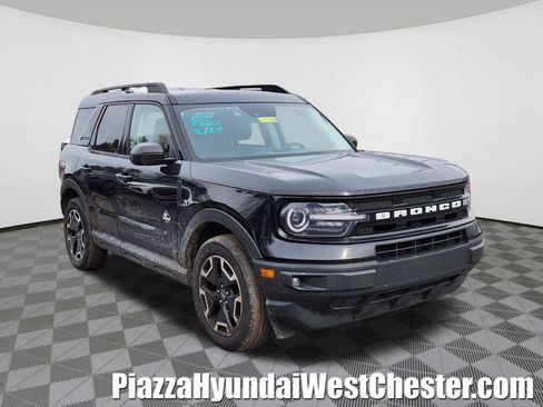 Used 2021 Ford Bronco Sport Outer Banks w/ Outer Banks Package (96D) image 1