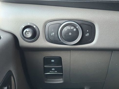 Used 2024 Ford Transit 150 148 Medium Roof AWD w/ Load Area Protection Package image 30