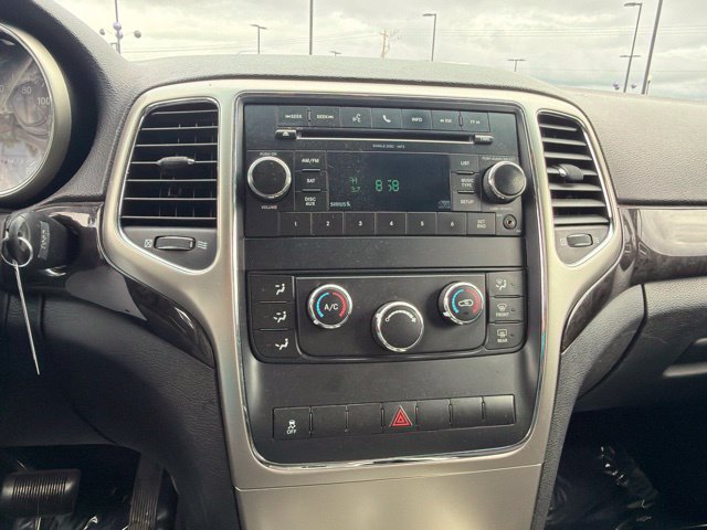 Used 2011 Jeep Grand Cherokee Laredo AWD/4WD image 13