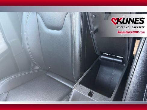 Used 2025 Jeep Compass Limited AWD/4WD image 18