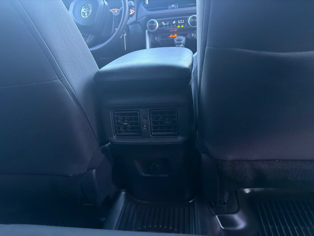 Certified 2025 Toyota RAV4 LE AWD/4WD image 17