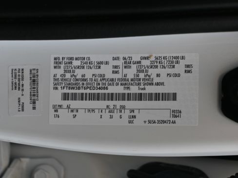 Used 2023 Ford F350 King Ranch w/ Chrome Package image 36