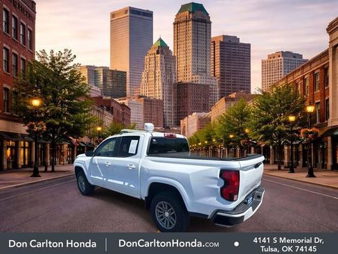 Used 2023 Chevrolet Colorado LT w/ LT Convenience Package II AWD/4WD image 7