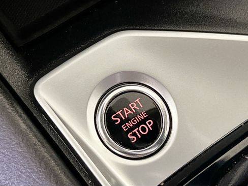 Used 2022 Nissan Altima 2.5 SV AWD/4WD image 23