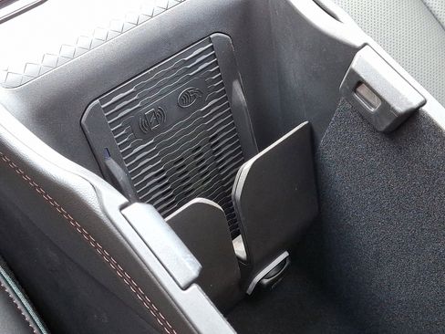 New 2025 Jeep Wagoneer Limited image 10