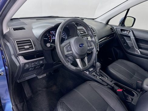Used 2018 Subaru Forester 2.5i Touring image 9