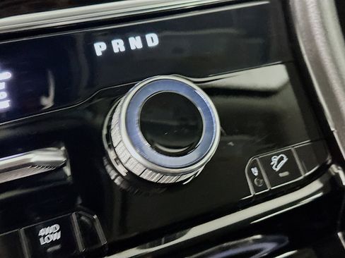 Used 2022 Jeep Grand Cherokee Limited 4xe image 25