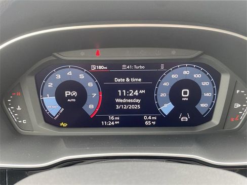 Used 2025 Audi Q3 2.0T Premium w/ Convenience Package image 19
