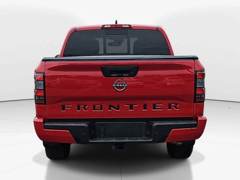 Used 2026 Nissan Frontier SV w/ Tow Package RWD image 5
