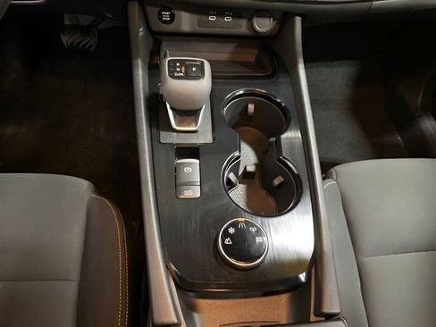 Certified 2024 Nissan Rogue S AWD/4WD image 18