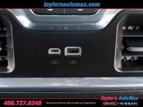 Used 2024 GMC Sierra 3500 Denali w/ Denali Reserve Package image 41