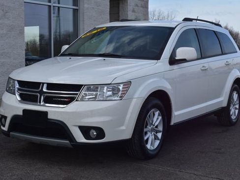Used 2016 Dodge Journey SXT w/ Comfort/Convenience Group image 15