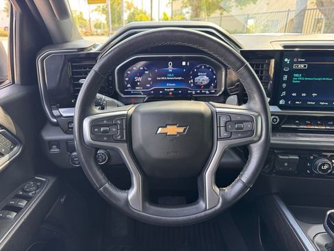 Used 2023 Chevrolet Silverado 1500 LTZ w/ Technology Package RWD image 15