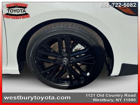 Used 2026 Toyota Camry SE w/ Convenience Package FWD image 12